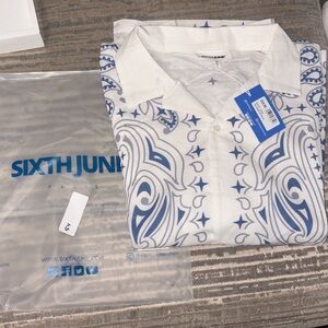 Men's White and Blue Shirt